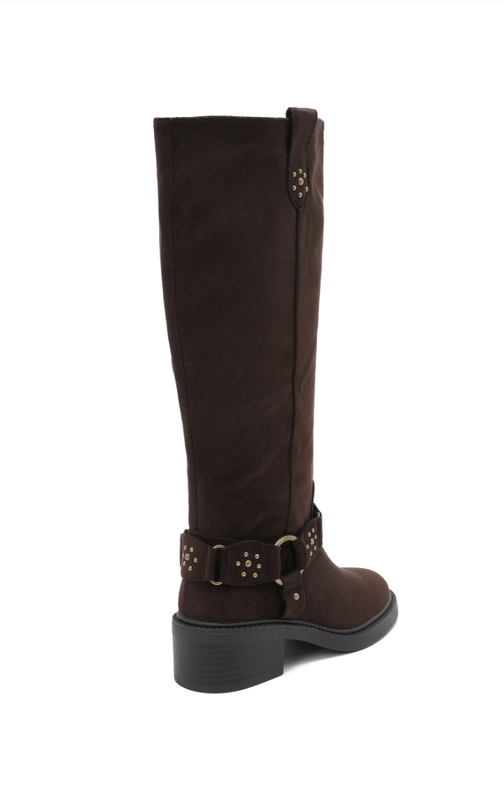 Boots Raphael