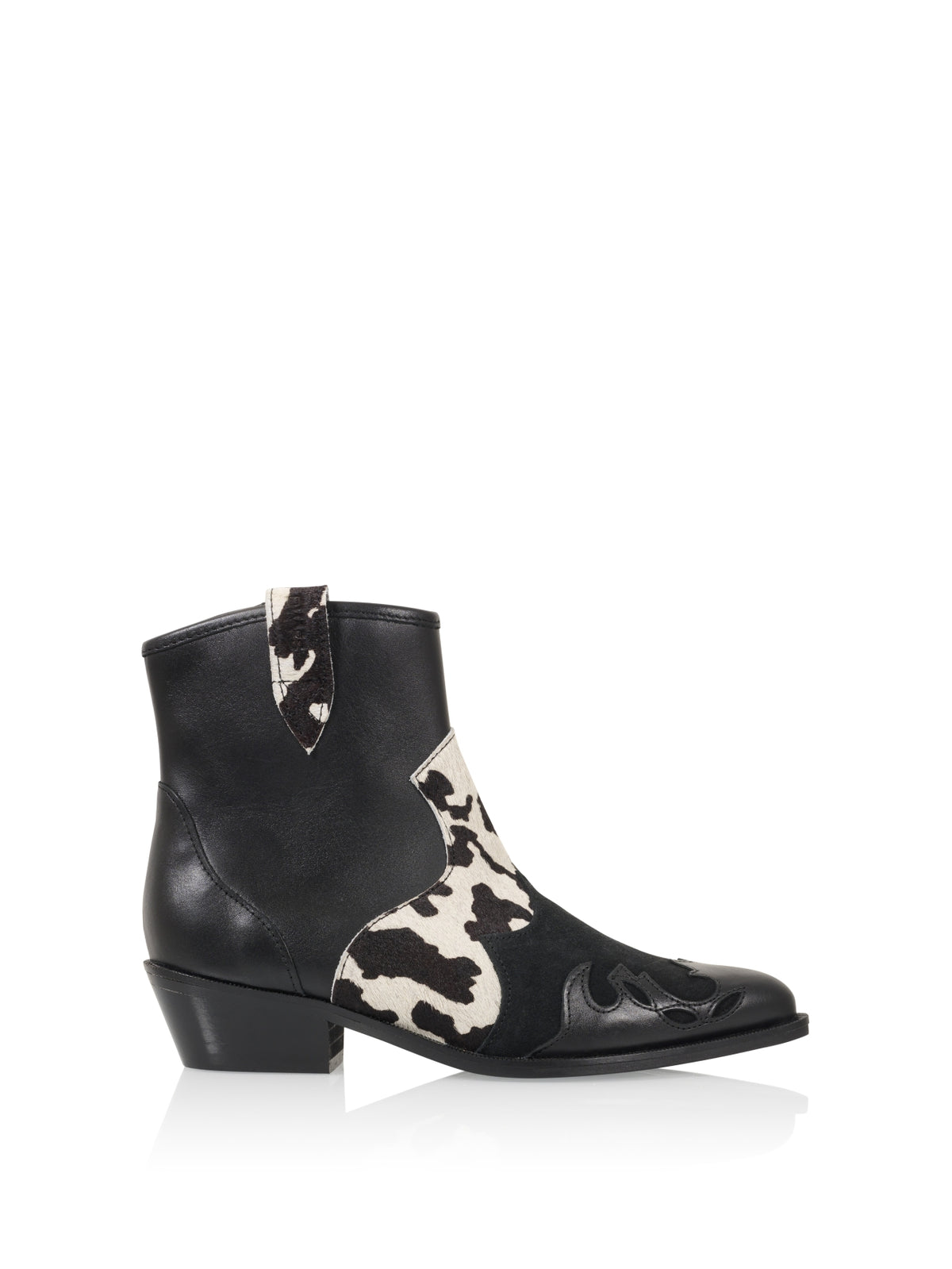 Boots Lucca Cow