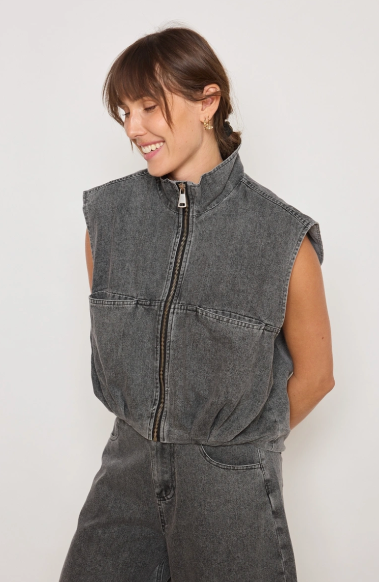 Vest Cora