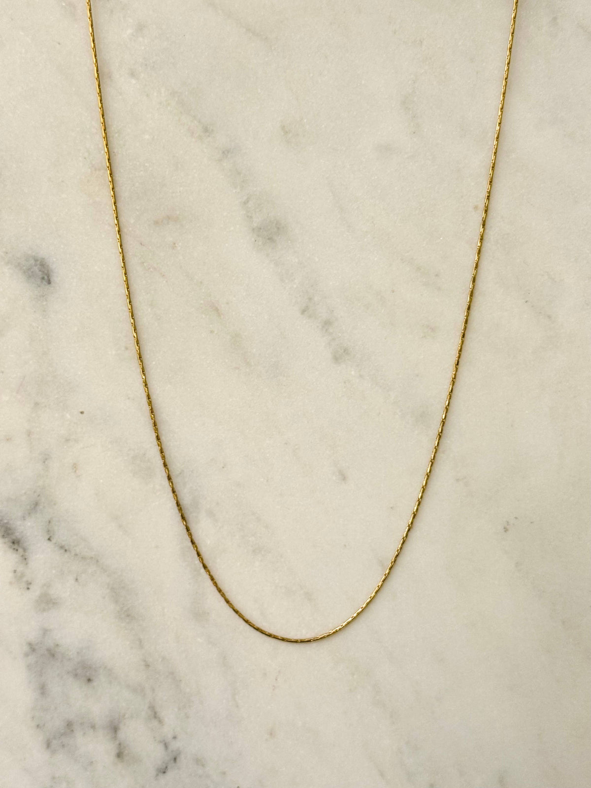 Mally dunne ketting