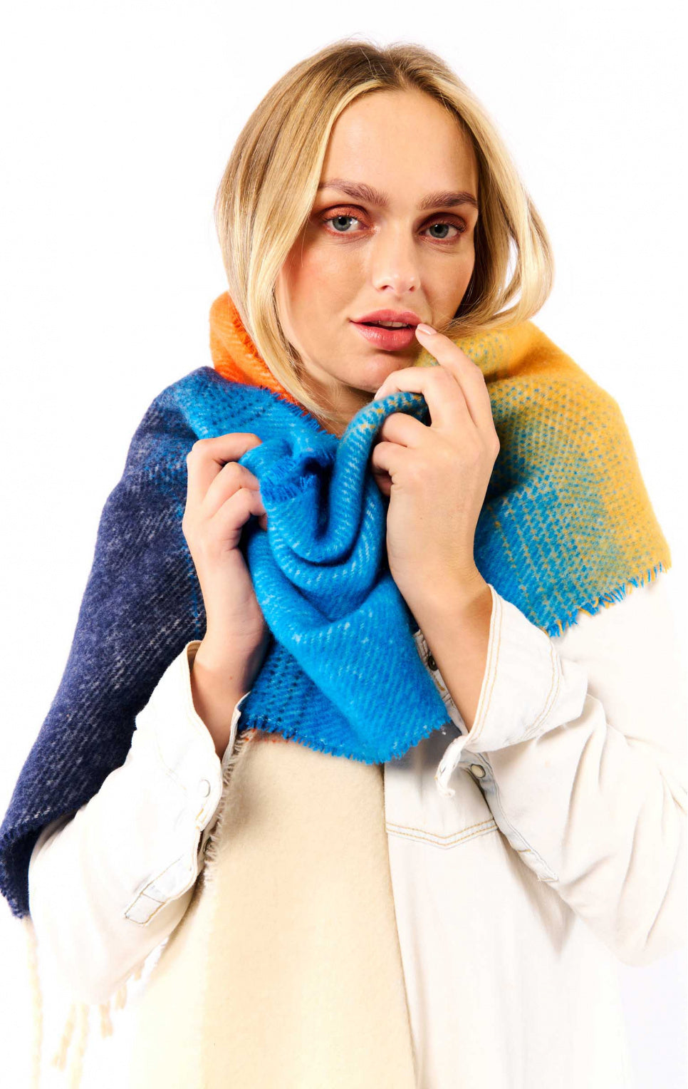 Scarf Salina